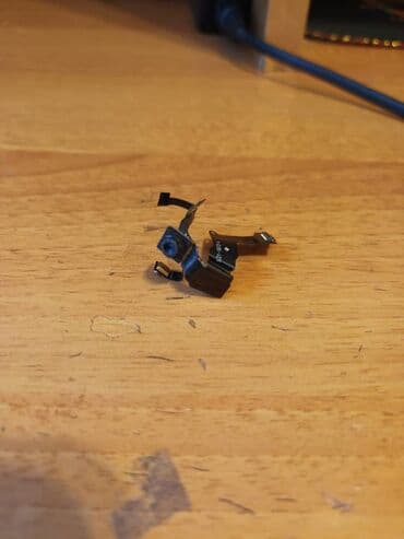 5s ucun on kamera wp activdir buyurun./ lalafo.az -da 5s ucun on kamera wp activdir buyurun./