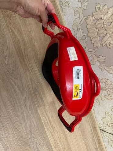 Unitaz qapaqları: Uşaq tualet oturacağı (reduktor) - Model: iki tutacaqlı, qırmızı-qara lalafo.az -da — 3 Unitaz qapaqları: Uşaq tualet oturacağı (reduktor) - Model: iki tutacaqlı, qırmızı-qara — 3