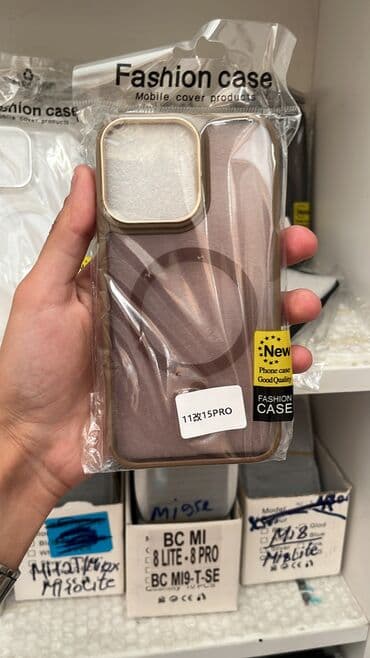 İphone X,Xs,Xr,11 Modellerini Yuxarı modellere yığılıb kabro tapa lalafo.az -da İphone X,Xs,Xr,11 Modellerini Yuxarı modellere yığılıb kabro tapa