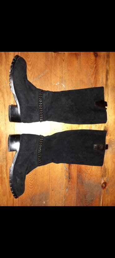 Qadın üçün uzun çəkmə 120manata almisam - Rəng: qara - Material lalafo.az -da Qadın üçün uzun çəkmə 120manata almisam - Rəng: qara - Material