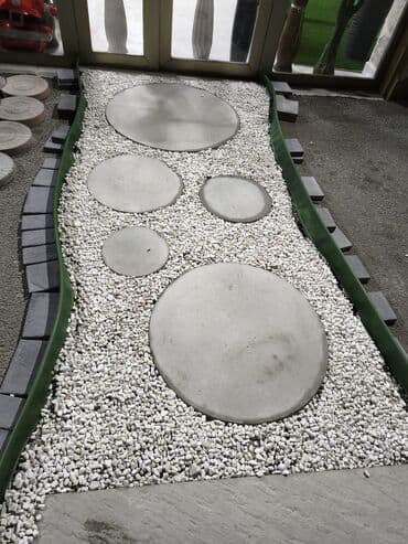 Bağ və həyət üçün dekorativ keçid dəsti - Material: Beton dairəvi lalafo.az -da Bağ və həyət üçün dekorativ keçid dəsti - Material: Beton dairəvi
