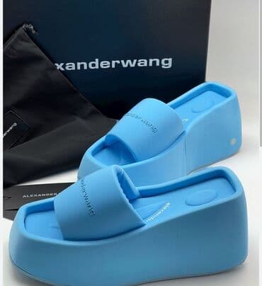 Sabo, Ölçü: 37, rəng - Göy, İşlənmiş lalafo.az -da Sabo, Ölçü: 37, rəng - Göy, İşlənmiş