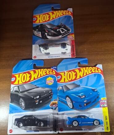 Hot Wheels kolleksiya dəsti – 3 ədəd die-cast model. - ’67 Ford GT40 lalafo.az -da Hot Wheels kolleksiya dəsti – 3 ədəd die-cast model. - ’67 Ford GT40