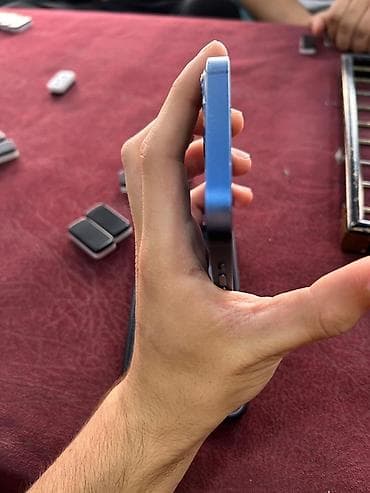 IPhone 13, Mavi, Face ID lalafo.az -da IPhone 13, Mavi, Face ID