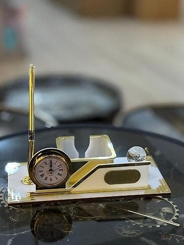 Masaüstü ofis dəsti – saatlı, qələmli və vizitkart/telefon tutacaqlı lalafo.az -da Masaüstü ofis dəsti – saatlı, qələmli və vizitkart/telefon tutacaqlı