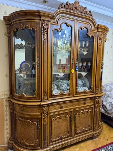 ПО для бизнеса: Стеклянная витрина-шкаф, Б/у at lalafo.az — 1 ПО для бизнеса: Стеклянная витрина-шкаф, Б/у — 1