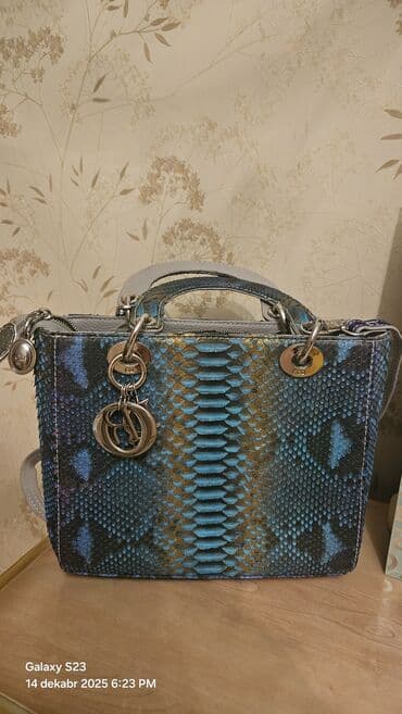 Əl çantası, Dior lalafo.az -da Əl çantası, Dior