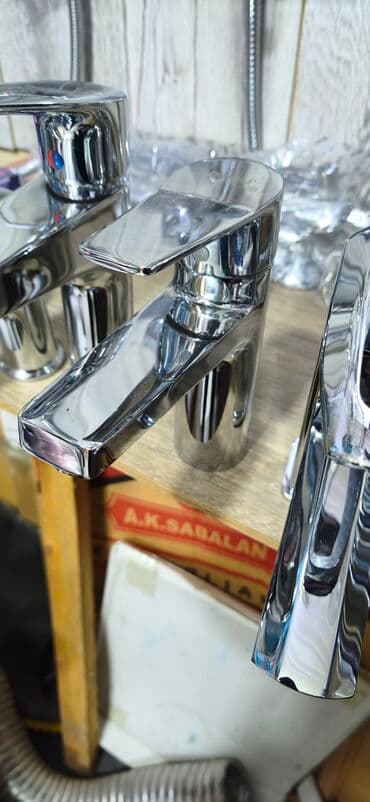 Mətbəx/hamam üçün kran – təkqollu, xrom örtüklü - Material: möhkəm lalafo.az -da Mətbəx/hamam üçün kran – təkqollu, xrom örtüklü - Material: möhkəm