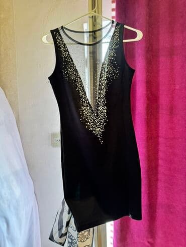 Zərif qara mini ziyafet geyimi - Model: qolsuz, bədənə oturan siluet - lalafo.az -da Zərif qara mini ziyafet geyimi - Model: qolsuz, bədənə oturan siluet -