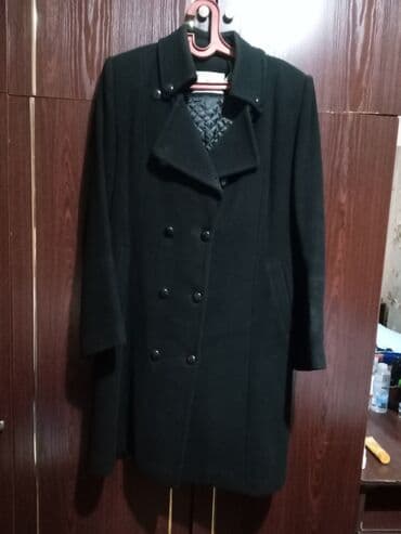 Qara rəngdə klassik kişi palto - Model: ikiqat düyməli lalafo.az -da Qara rəngdə klassik kişi palto - Model: ikiqat düyməli