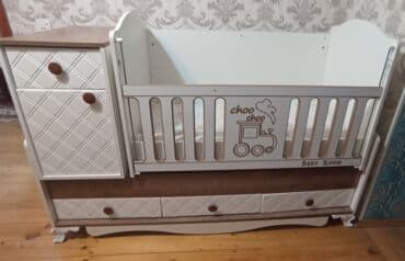 Oğlan və qız üçün, İşlənmiş, Dördbucaq, Beşik, Matrassız, Yellənmə mexanizm ilə lalafo.az -da Oğlan və qız üçün, İşlənmiş, Dördbucaq, Beşik, Matrassız, Yellənmə mexanizm ilə