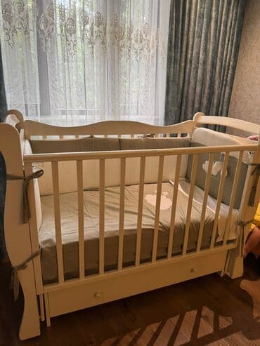 Oğlan və qız üçün, Beşik lalafo.az -da Oğlan və qız üçün, Beşik