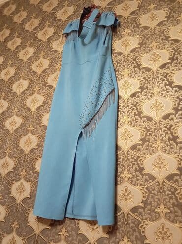 Gözəl dondur 1defe geyilib real alıcıya endirim olunacaq lalafo.az -da Gözəl dondur 1defe geyilib real alıcıya endirim olunacaq