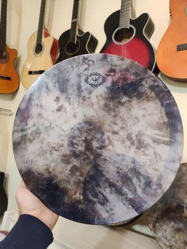 Флейты: Yeni Dizaynda Qavallar
Qalin cxolu uzerinde verilir at lalafo.az — 1 Флейты: Yeni Dizaynda Qavallar
Qalin cxolu uzerinde verilir — 1