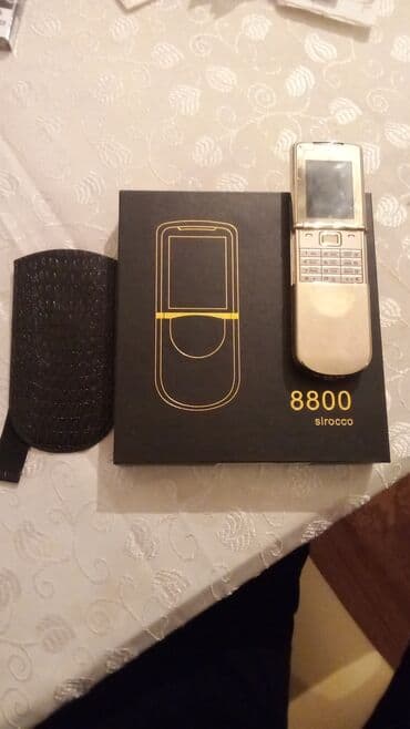 Nokia 8 Sirocco, < 2 GB Memory Capacity, rəng - Qızılı, Düyməli lalafo.az -da Nokia 8 Sirocco, < 2 GB Memory Capacity, rəng - Qızılı, Düyməli