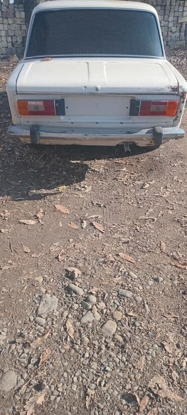 Avtomobil: Klassik sedan (ağ rəng), arxa ötürücülü.
Sənəti yoxdu lalafo.az -da Avtomobil: Klassik sedan (ağ rəng), arxa ötürücülü.
Sənəti yoxdu