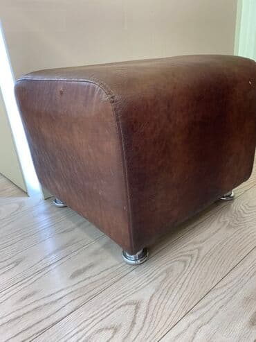 Dəri puf/oturacaq tabure. 2 ədəd var. 1 inin qiyməti 15 azn. Digərinin lalafo.az -da Dəri puf/oturacaq tabure. 2 ədəd var. 1 inin qiyməti 15 azn. Digərinin