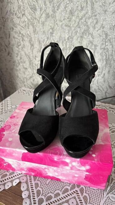 Ölçü: 39, rəng - Qara, Yeni lalafo.az -da Ölçü: 39, rəng - Qara, Yeni