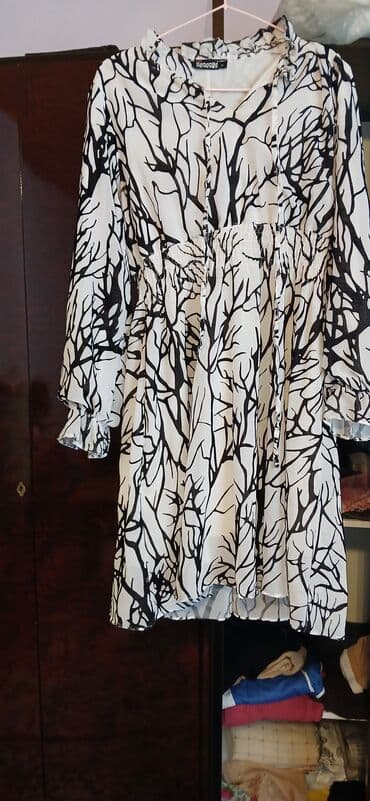 Вилки: Qara-ağ naxışlı qadın donu - Model: mini uzunluq, A-kəsim - Rəng və at lalafo.az — 2 Вилки: Qara-ağ naxışlı qadın donu - Model: mini uzunluq, A-kəsim - Rəng və — 2