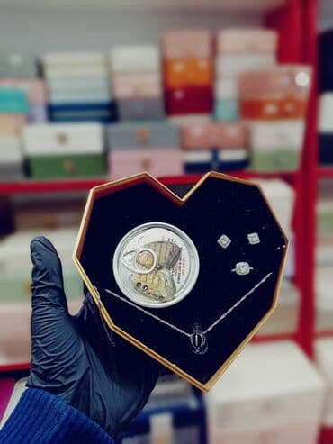 Dəstə daxildir: Boyunbağı lalafo.az -da Dəstə daxildir: Boyunbağı