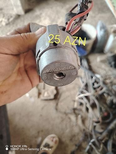 Mercedes W124 üçün ehtiyat hissələri - ABS blok (BOSCH) – 0 265 202 lalafo.az -da Mercedes W124 üçün ehtiyat hissələri - ABS blok (BOSCH) – 0 265 202