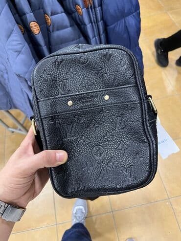 Original Louis Vuitton çantası, real qiyməti 2500-3000$ lalafo.az -da Original Louis Vuitton çantası, real qiyməti 2500-3000$