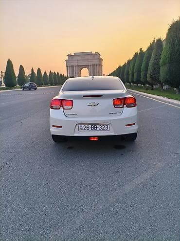 Chevrolet Malibu: 2.4 l | 2012 il 215000 km Sedan lalafo.az -da Chevrolet Malibu: 2.4 l | 2012 il 215000 km Sedan