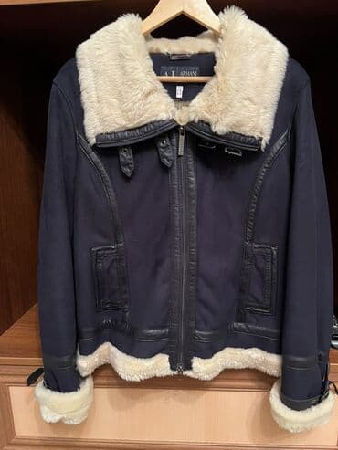 Armani Jeans qadın üçün kürklü gödəkçə satılır. Təzə kimidi. - Rəng lalafo.az -da Armani Jeans qadın üçün kürklü gödəkçə satılır. Təzə kimidi. - Rəng