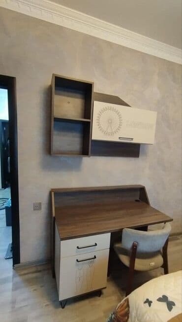 Oğlan və qız üçün, Yazı masası, Stullar ilə lalafo.az -da Oğlan və qız üçün, Yazı masası, Stullar ilə