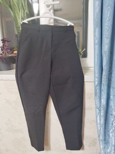 Klassik, qara rəng qadın şalvarı.
Amisu 38 razmer lalafo.az -da Klassik, qara rəng qadın şalvarı.
Amisu 38 razmer