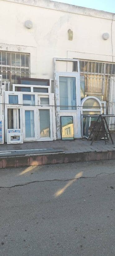Qapıların təmiri: Təcilli təzə və ya işlənmiş plastik qapı pəncərə xariciyə getdiyimə lalafo.az -da — 4 Qapıların təmiri: Təcilli təzə və ya işlənmiş plastik qapı pəncərə xariciyə getdiyimə — 4