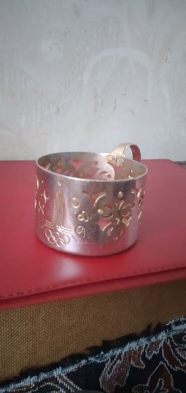 Подстаканник 1980 г. 22 олимпиада.
Эмблема.Легкий.Редкий.Оригинал lalafo.az -da Подстаканник 1980 г. 22 олимпиада.
Эмблема.Легкий.Редкий.Оригинал