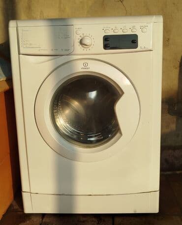Paltaryuyan maşın Indesit, 5 kq, Avtomat, Qurutmasız, Kredit yoxdur lalafo.az -da Paltaryuyan maşın Indesit, 5 kq, Avtomat, Qurutmasız, Kredit yoxdur