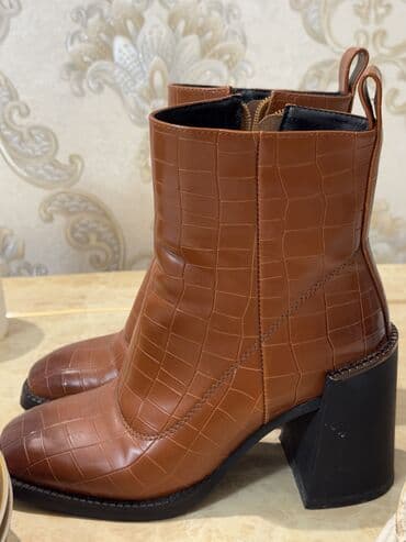 Qısaboğaz, Ölçü: 37, İşlənmiş lalafo.az -da Qısaboğaz, Ölçü: 37, İşlənmiş