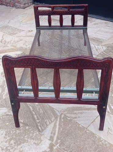 Təknəfərlik çarpayı, Matrassız, Siyirməsiz lalafo.az -da Təknəfərlik çarpayı, Matrassız, Siyirməsiz