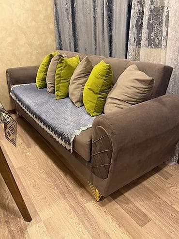 Divan, İşlənmiş, Açılan, Bazalı, Vеlur parça, Çatdırılma yoxdur lalafo.az -da Divan, İşlənmiş, Açılan, Bazalı, Vеlur parça, Çatdırılma yoxdur