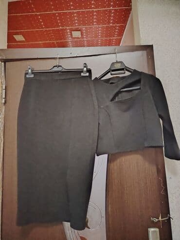 1 dəfə geyilib hec bir problemi yoxdu. 15 manata satılır. Qiymətdə lalafo.az -da 1 dəfə geyilib hec bir problemi yoxdu. 15 manata satılır. Qiymətdə