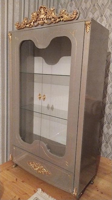 Стеклянная витрина-шкаф, Б/у at lalafo.az Стеклянная витрина-шкаф, Б/у