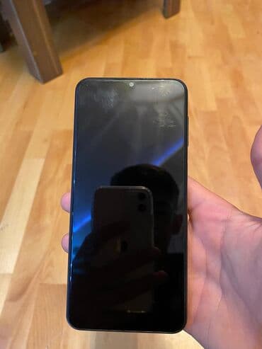 Samsung Galaxy A32, rəng - Qara, İki sim kartlı lalafo.az -da Samsung Galaxy A32, rəng - Qara, İki sim kartlı