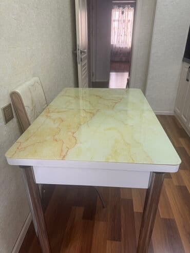 Mətbəx masası, Açılan, Şüşə, Dördbucaq masa lalafo.az -da Mətbəx masası, Açılan, Şüşə, Dördbucaq masa