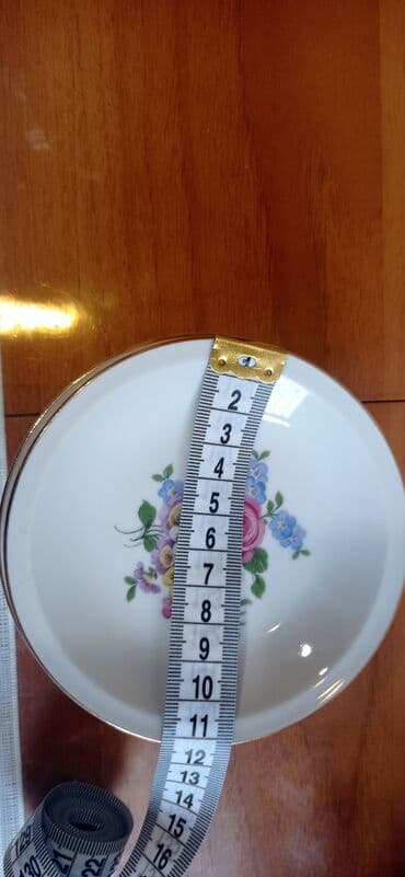 Nəlbəkilər, rəng - Ağ, Farfor, Almaniya lalafo.az -da Nəlbəkilər, rəng - Ağ, Farfor, Almaniya