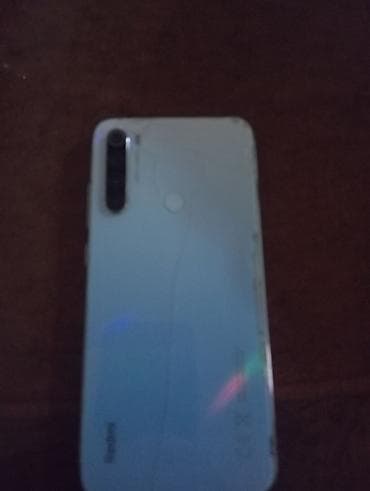Xiaomi Redmi smartfon - Model ailəsi: Redmi (ağ rəngli arxa panel lalafo.az -da Xiaomi Redmi smartfon - Model ailəsi: Redmi (ağ rəngli arxa panel