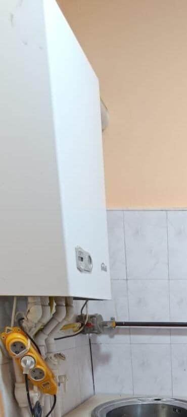 Kombi forelli satilir.unvan Yasamal.tam iwlek koc sebebi ile bawqa lalafo.az -da Kombi forelli satilir.unvan Yasamal.tam iwlek koc sebebi ile bawqa