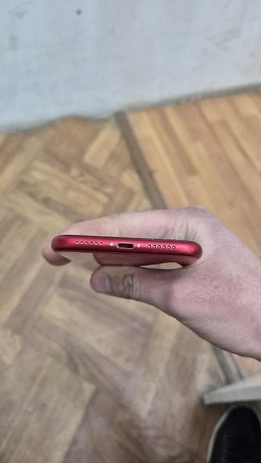 IPhone 11, 128 GB, Qırmızı, Simsiz şarj, Face ID lalafo.az -da IPhone 11, 128 GB, Qırmızı, Simsiz şarj, Face ID