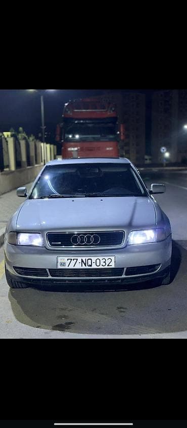 Audi A4 sedan - Kuzov: sedan, gümüşü rəng - Nömrə: 77-NQ-032 (AZ) - lalafo.az -da Audi A4 sedan - Kuzov: sedan, gümüşü rəng - Nömrə: 77-NQ-032 (AZ) -