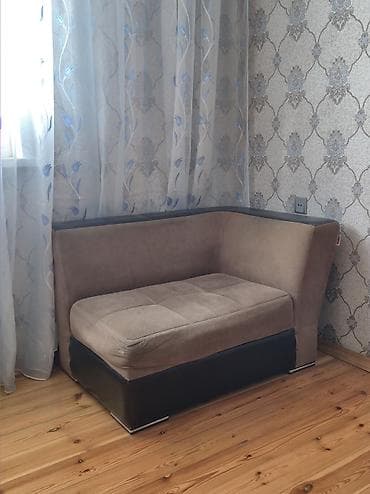 İşlənmiş, Divan, Bazalı, Açılan lalafo.az -da İşlənmiş, Divan, Bazalı, Açılan