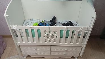 Oğlan və qız üçün, Dördbucaq, Beşik, Dəst ilə lalafo.az -da Oğlan və qız üçün, Dördbucaq, Beşik, Dəst ilə