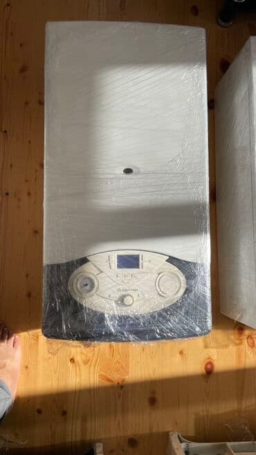 Kombi Ariston 24 kVt lalafo.az -da Kombi Ariston 24 kVt