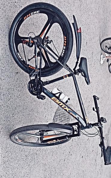 Bmx 29 luq velosiped 2 defe sürülüb böyük olduğu üçün satılır heçbir lalafo.az -da Bmx 29 luq velosiped 2 defe sürülüb böyük olduğu üçün satılır heçbir