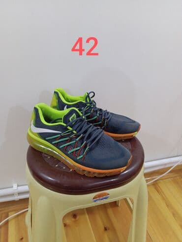- Krossovka (idman ayaqqabısı) - Ölçü: 42 - Rənglər: tünd boz üst lalafo.az -da - Krossovka (idman ayaqqabısı) - Ölçü: 42 - Rənglər: tünd boz üst